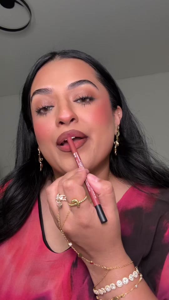 Post 4 by Fareeha | Content Creator 💄 on TikTok (video)