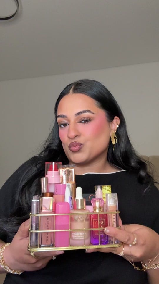 Post 3 by Fareeha | Content Creator 💄 on TikTok (video)