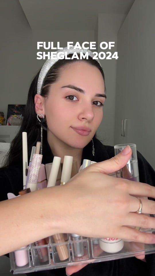 Post 2 by DARYNA V on TikTok (video)