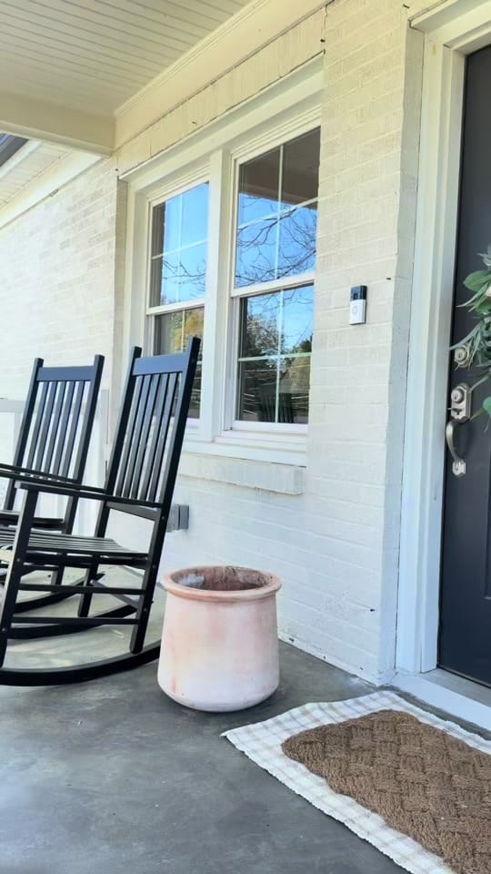 Post 8 by Samantha Taylor on TikTok (video)