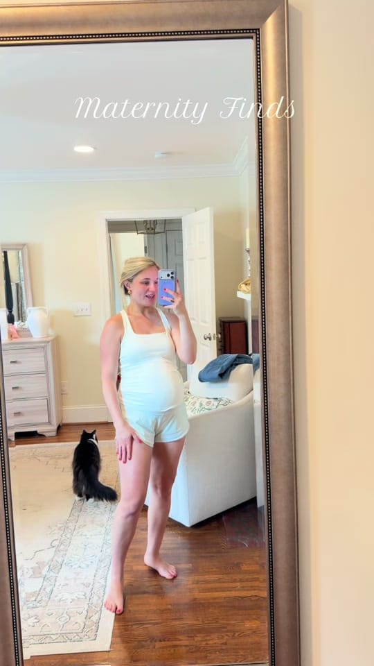 Post 4 by Samantha Taylor on TikTok (video)