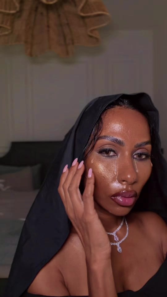 Post 5 by Runa Mani on TikTok (video)