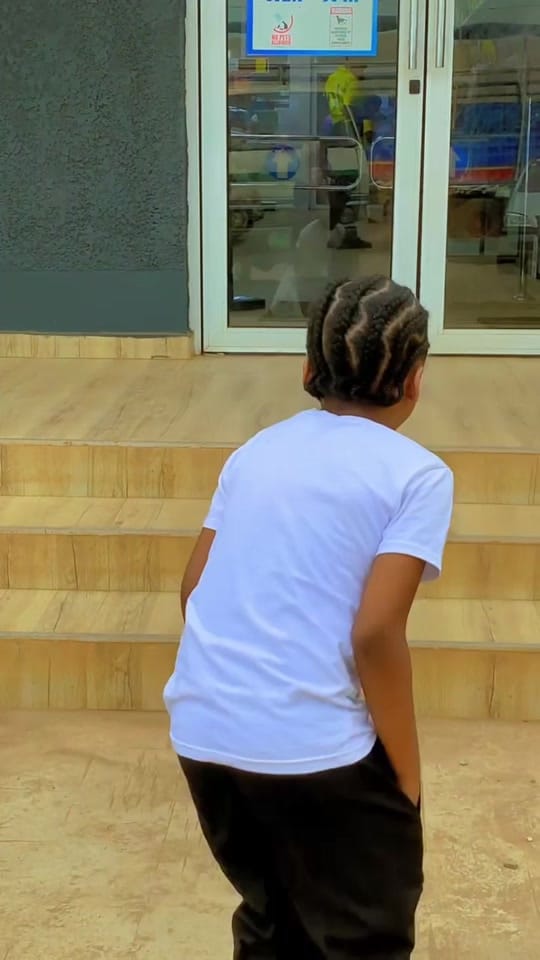 Post 3 by TEZZIE 🧿🧿 on TikTok (video)