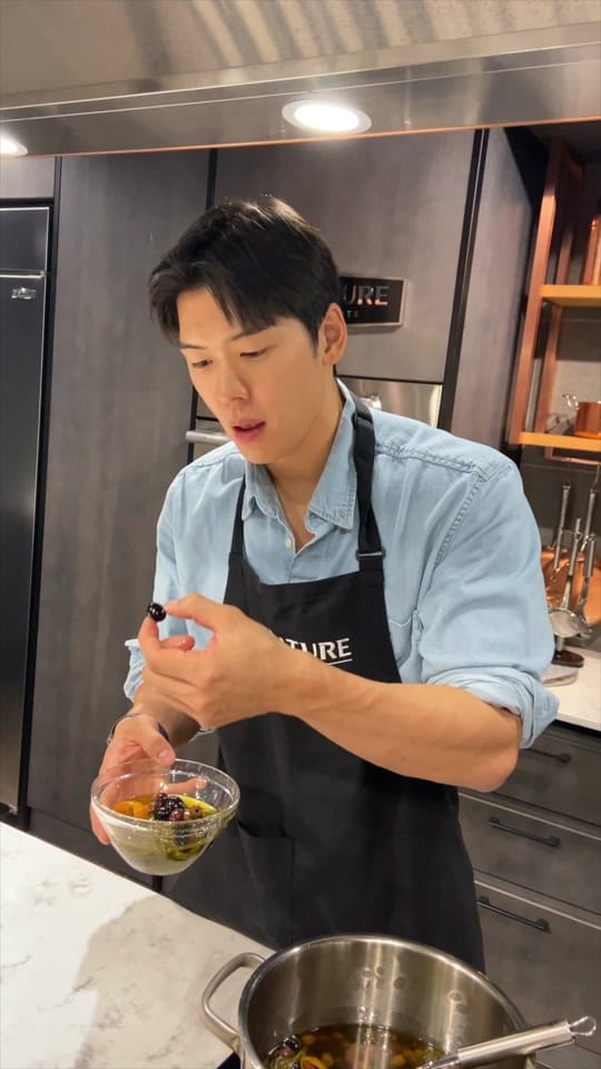 Post 7 by Austin Kang on TikTok (video)