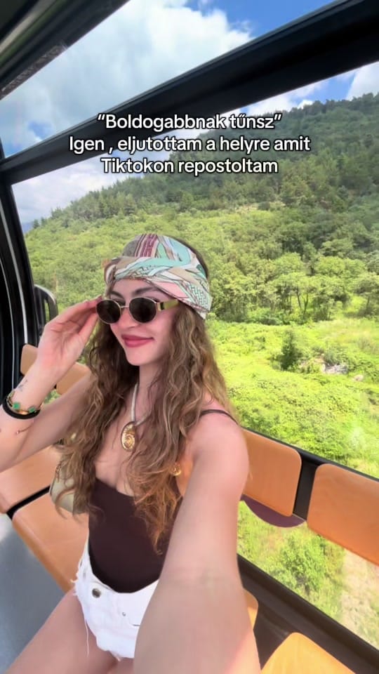 Post 6 by mia 🎀 on TikTok (video)