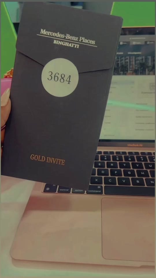 Post 8 by Roonz✨ on TikTok (video)