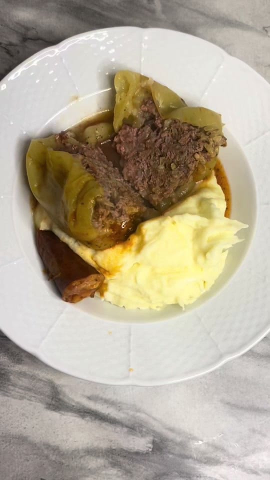Post 3 by Nella Asanovic on TikTok (video)