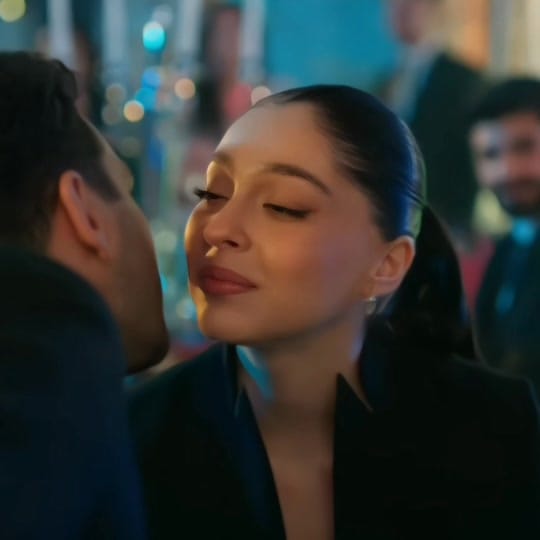 Post 8 by deniz__baysal🍂🕊 on TikTok (video)