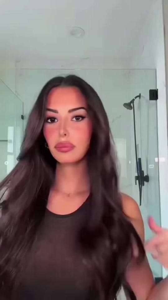 Post 3 by la.vie.en.rose on TikTok (video)