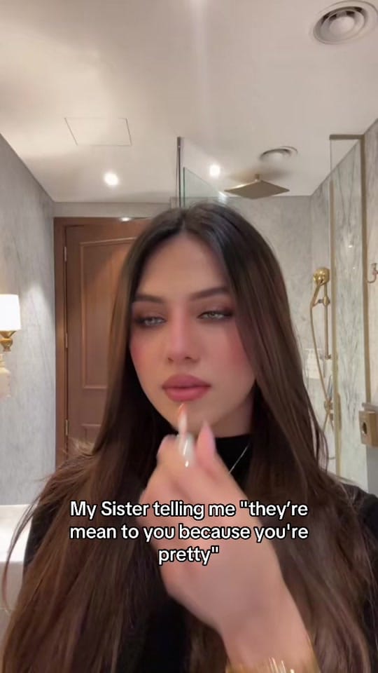 Post 3 by Kaya Dubai 🦋 on TikTok (video)