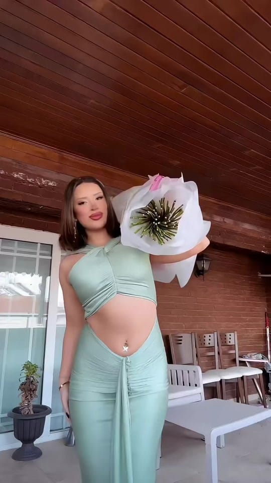 Post 4 by Lerulka on TikTok (video)