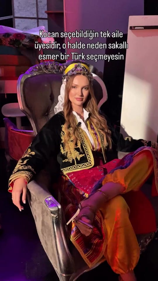 Post 8 by anastasiia_perekatova on TikTok (video)
