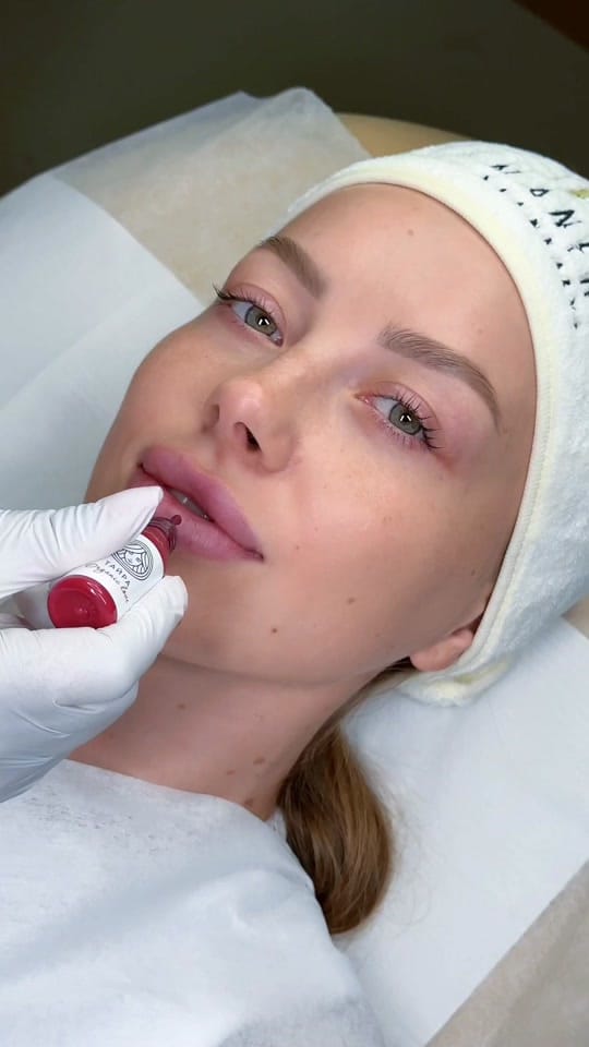 Post 8 by Elle Permanent Dubai on TikTok (video)