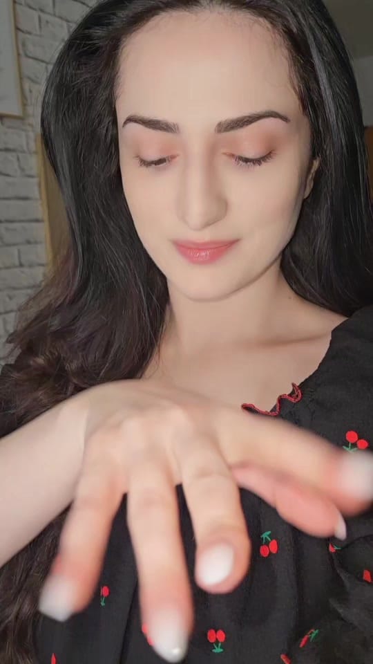 Post 5 by Elif Karaman on TikTok (video)