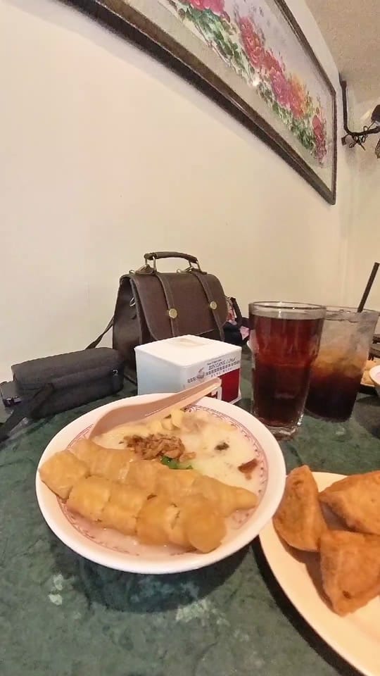 Post 5 by galaxiola on TikTok (video)