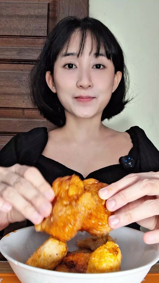 Post 8 by galaxiola on TikTok (video)