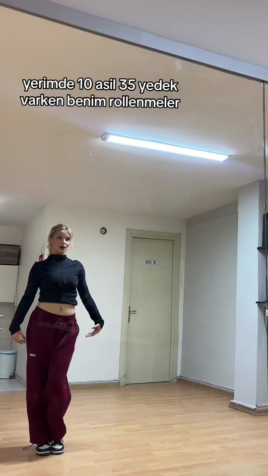 Post 6 by babyyceyy on TikTok (video)