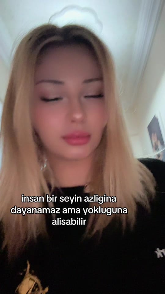 Post 3 by babyyceyy on TikTok (video)
