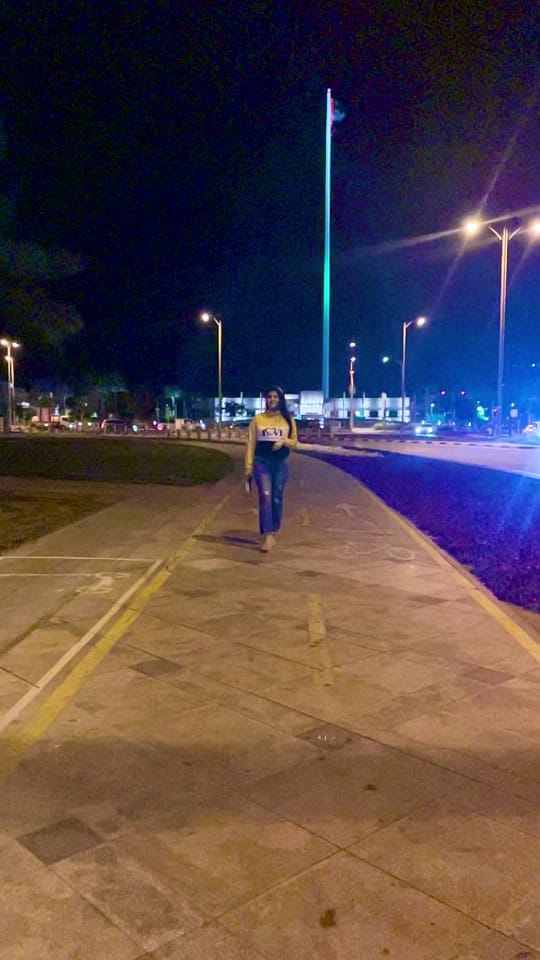 Post 4 by Vikram Tanisha on TikTok (video)