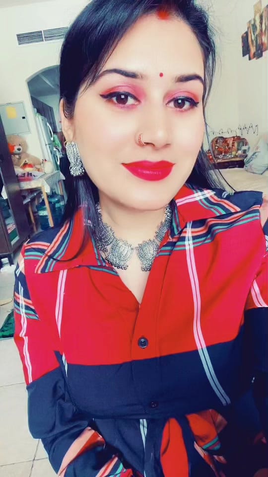 Post 5 by Vikram Tanisha on TikTok (video)