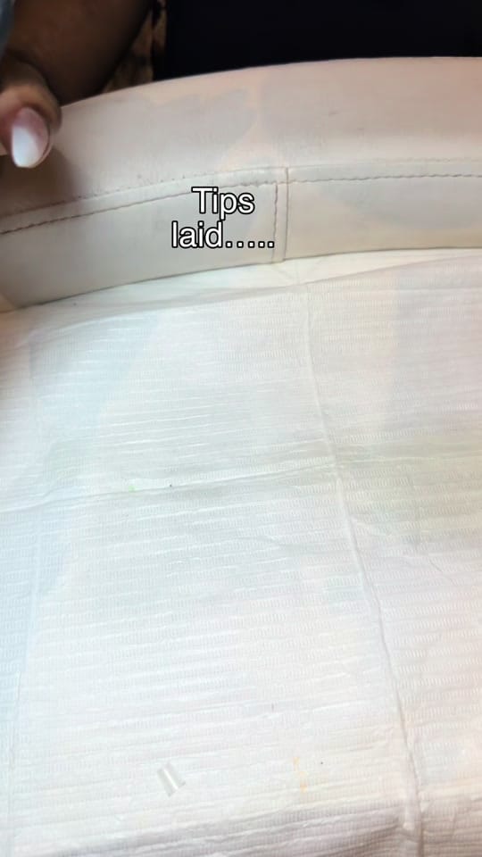Post 7 by Dubai nail tech on TikTok (video)