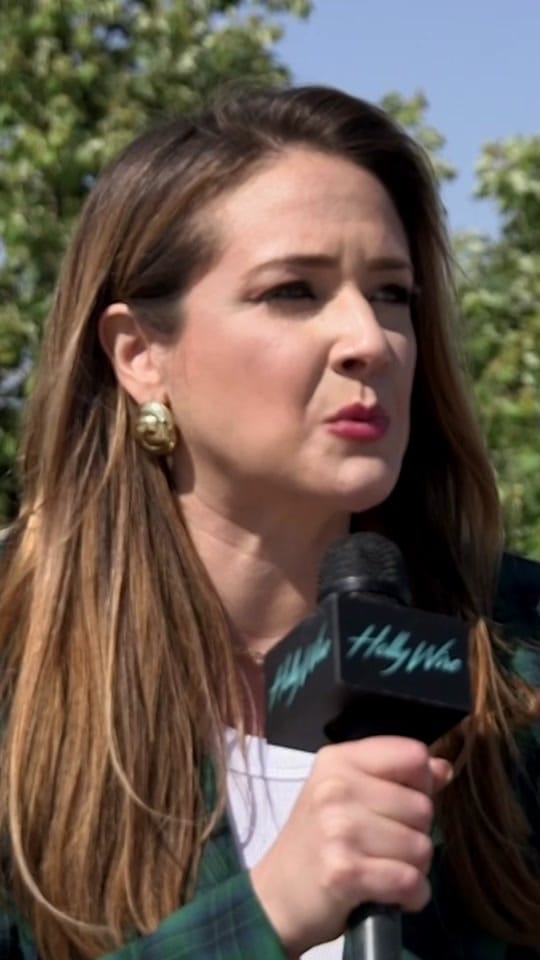 Post 1 by Hollywire on TikTok (video)