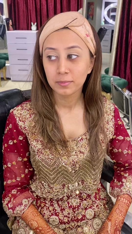 Post 8 by Tooba (DubaiMakeupartist) on TikTok (video)