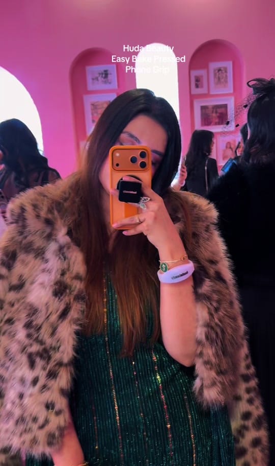 Post 6 by Tooba (DubaiMakeupartist) on TikTok (video)