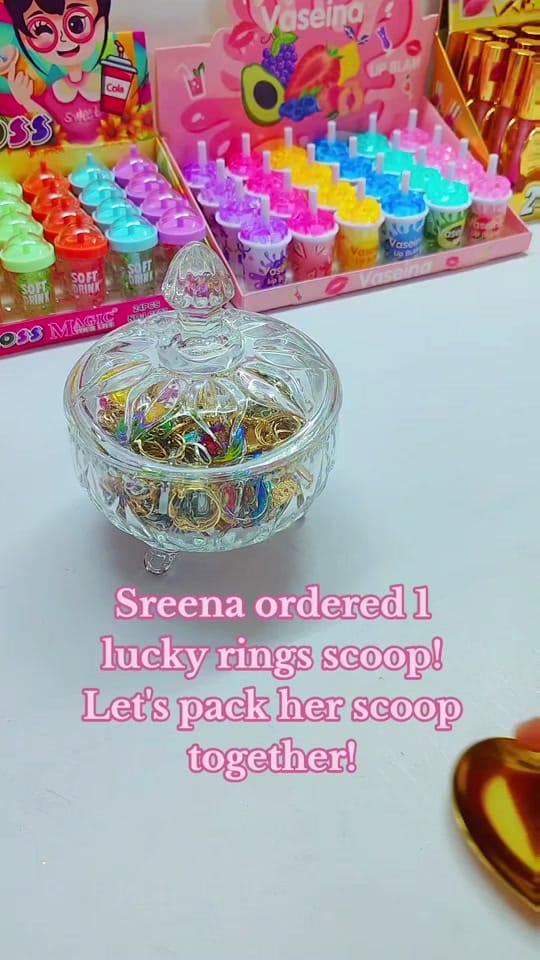 Post 3 by Noors Ladies Fashion on TikTok (video)