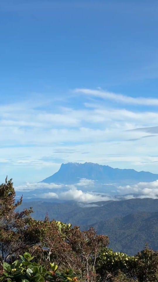 Post 2 by Mur Mur Travel on TikTok (video)
