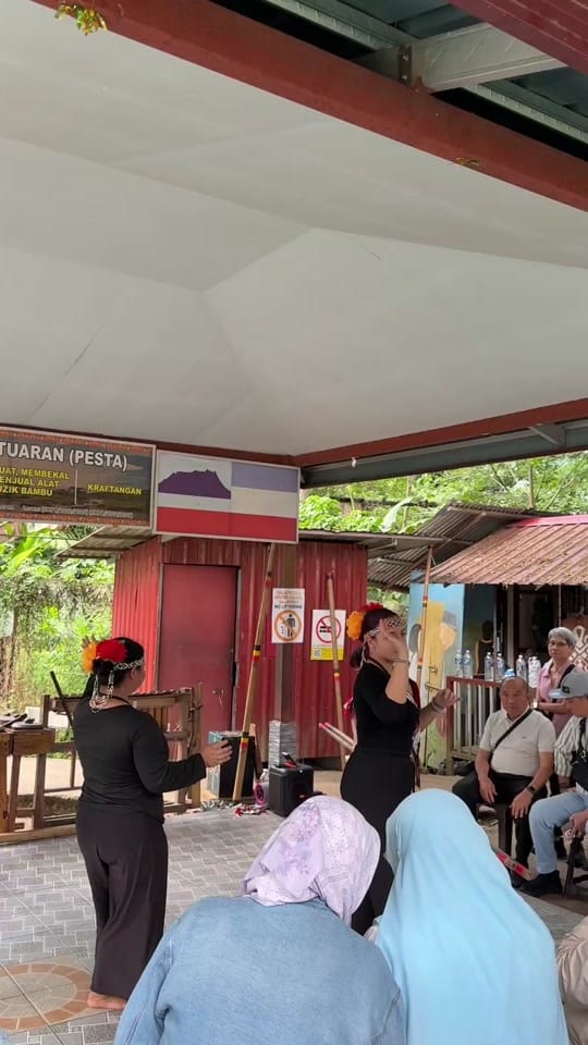 Post 7 by Mur Mur Travel on TikTok (video)