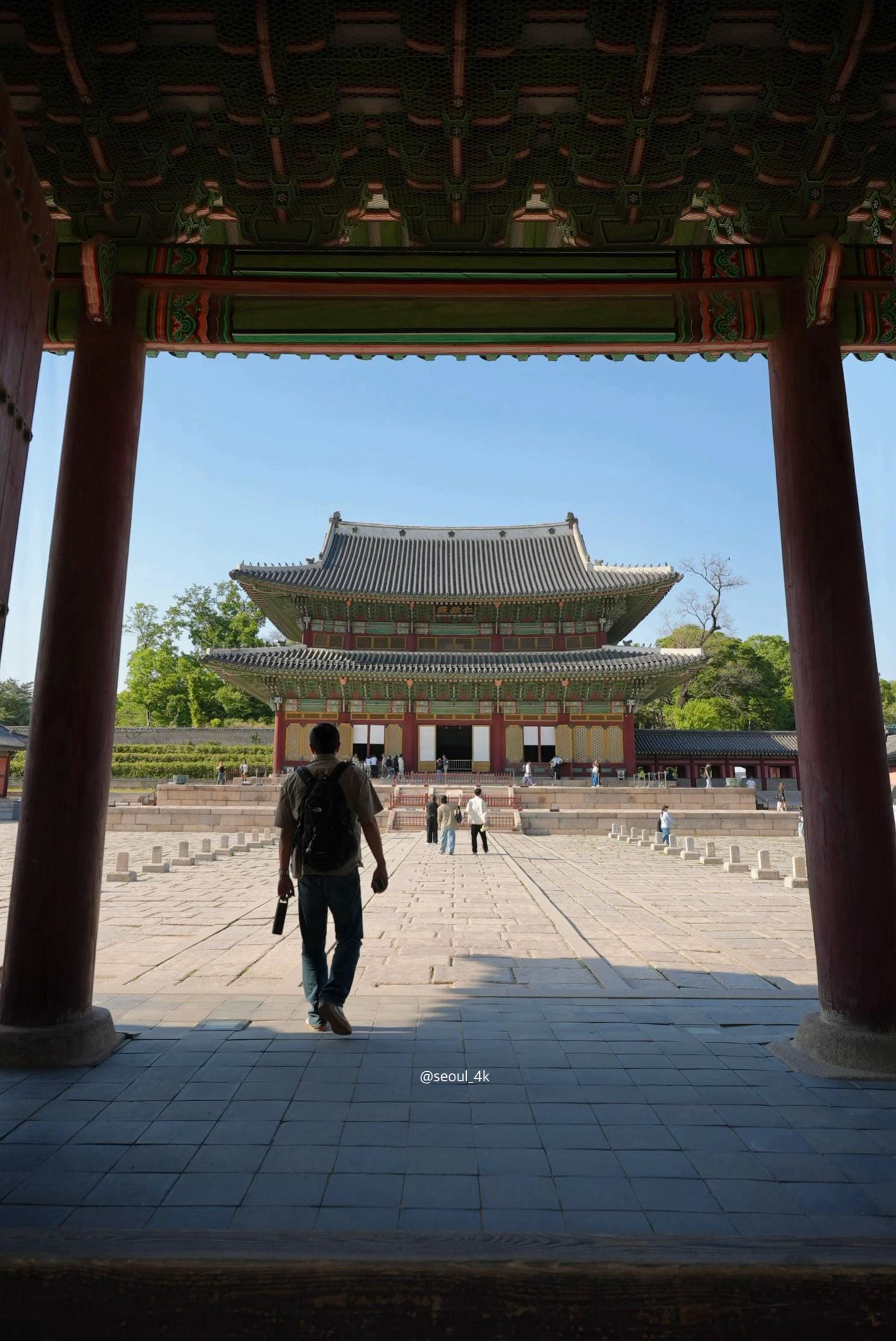 Post 6 by seoul_4k on TikTok (video)