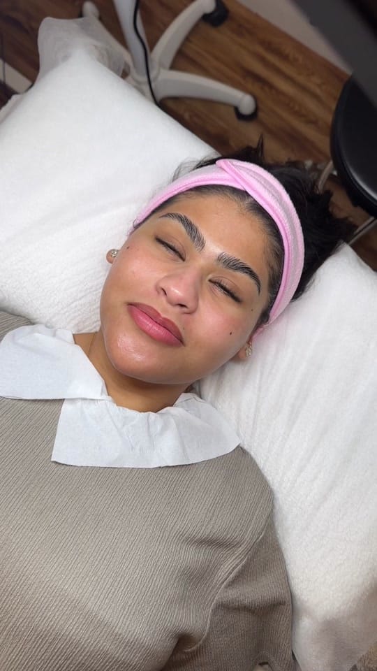 Post 9 by BBGLOW DUBAI 🇦🇪 on TikTok (video)