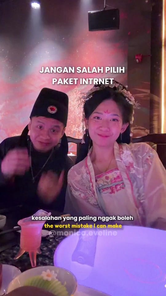 Post 4 by Monica Eveline on TikTok (video)