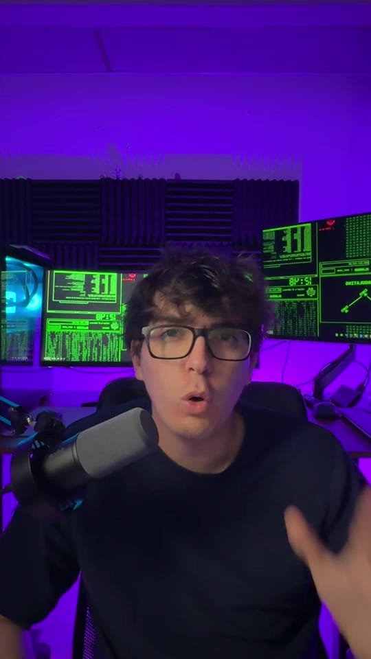 Post 5 by Alex - Programador Rumbero on TikTok (video)