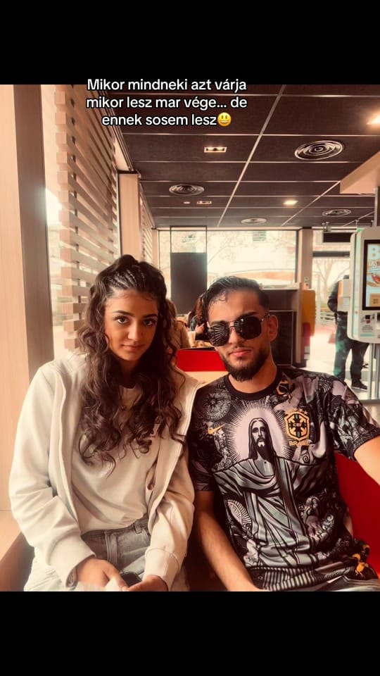 Post 8 by Bandor Levente on TikTok (video)