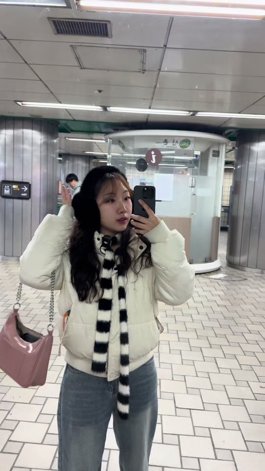 Post 2 by Cherry from Korea 🍒 on TikTok (video)