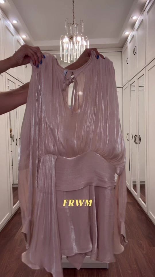 Post 2 by Farah Baky on TikTok (video)