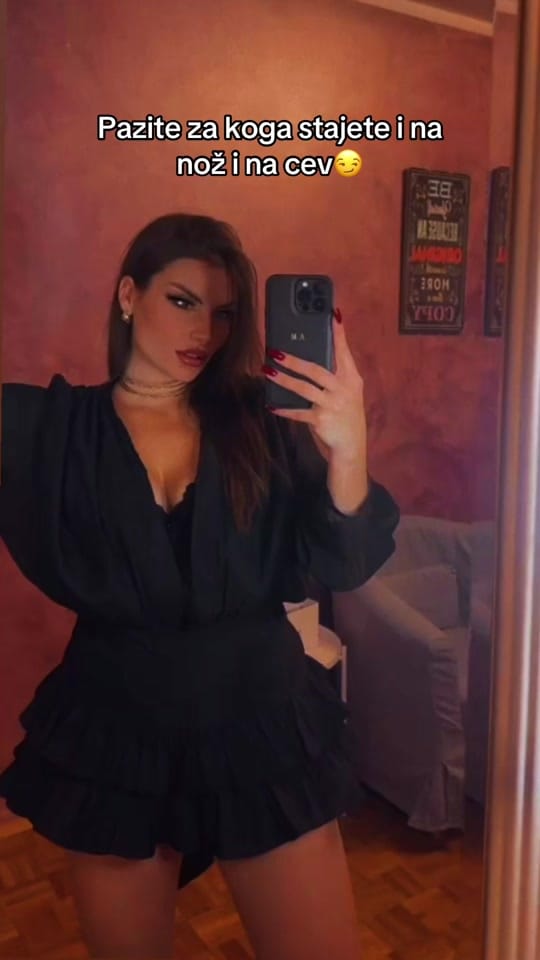Post 9 by Ana Mihailovic on TikTok (video)