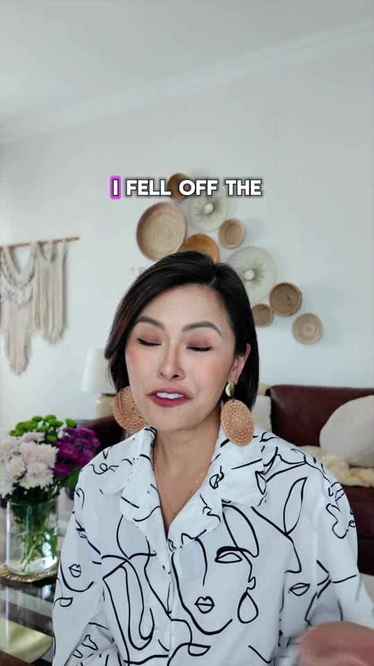 Post 7 by Nina Carpio on TikTok (video)