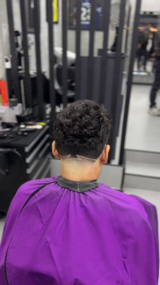 Post 6 by ALPATROS BARBERS on TikTok (video)