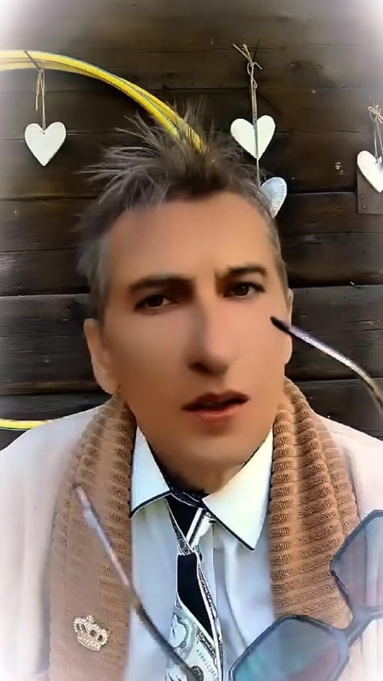 Post 1 by 𝕽𝖔𝖇𝖎𝖓𝖘𝖔𝖓🔹️ on TikTok (video)