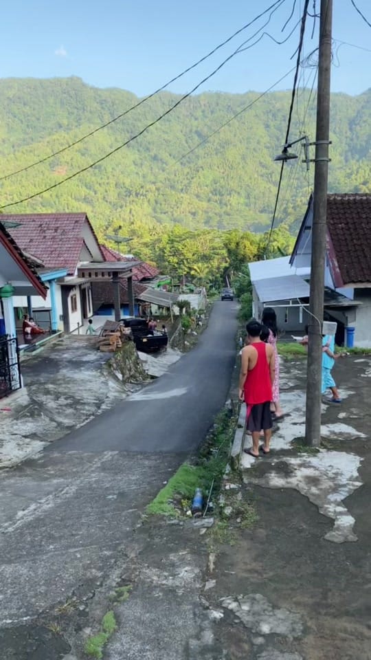Post 10 by wira on TikTok (video)
