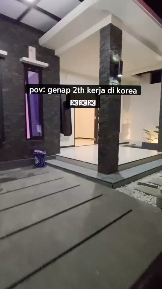 Post 8 by Snapstreet📸 on TikTok (video)