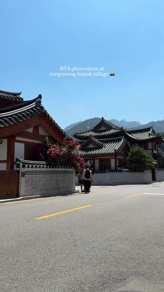 Post 5 by Snapstreet📸 on TikTok (video)
