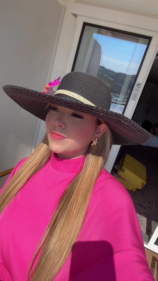 Post 8 by Allisson Valdez🦋☄️ on TikTok (video)