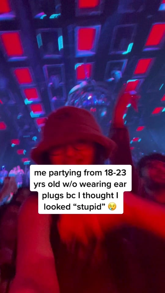 Post 9 by Queen Sim on TikTok (video)