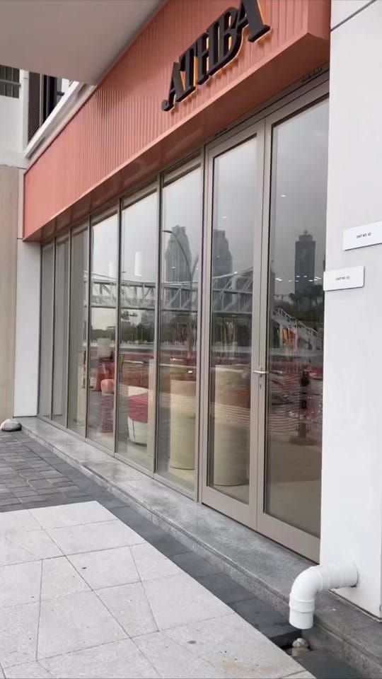Post 4 by Athba on TikTok (video)