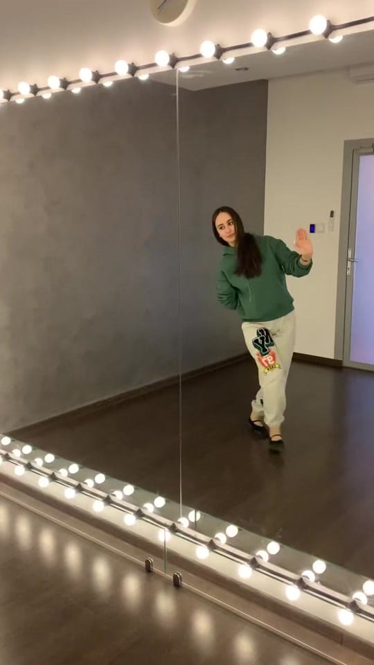 Post 10 by Susik Abrahamyan on TikTok (video)
