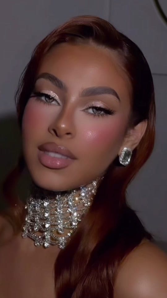 Post 5 by Iness.Makeup_ on TikTok (video)
